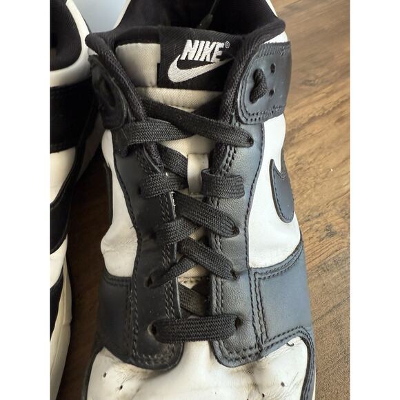 Nike Panda Dunk Low Men's Sneakers Size 11 Black/White - Picture 4 of 14